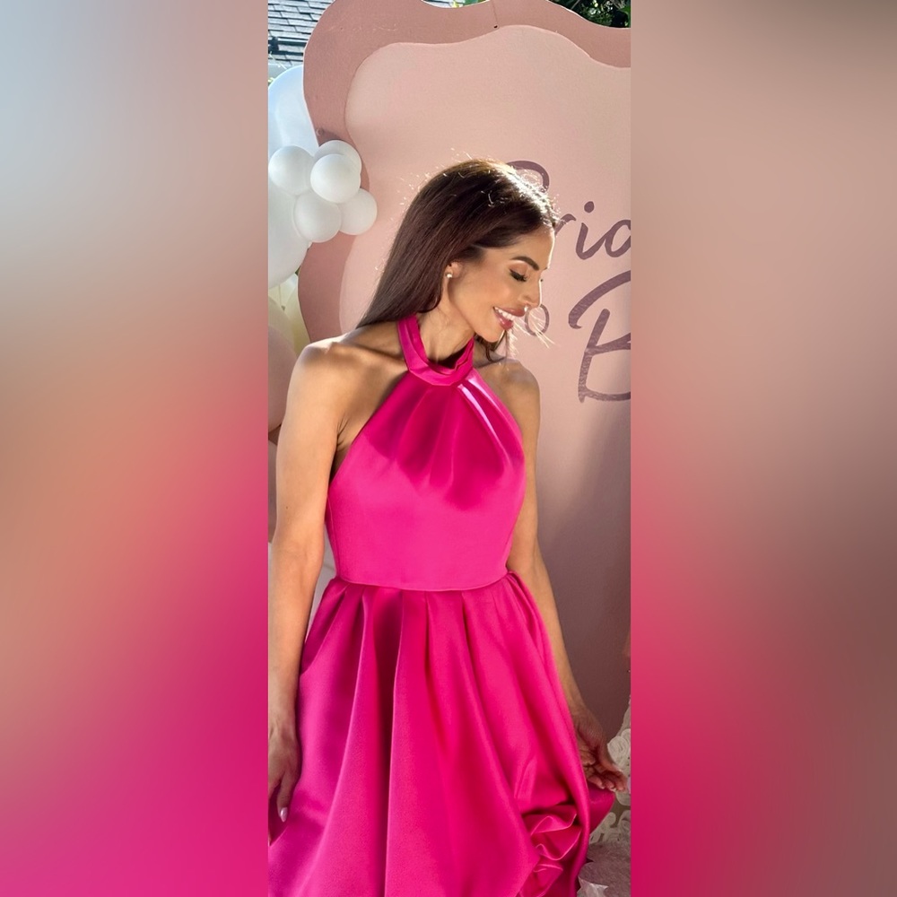 Mac Duggal High Nech Sleeveless Bubble Hem Mini Dress Fuchsia Size 2 - Picture 4 of 17